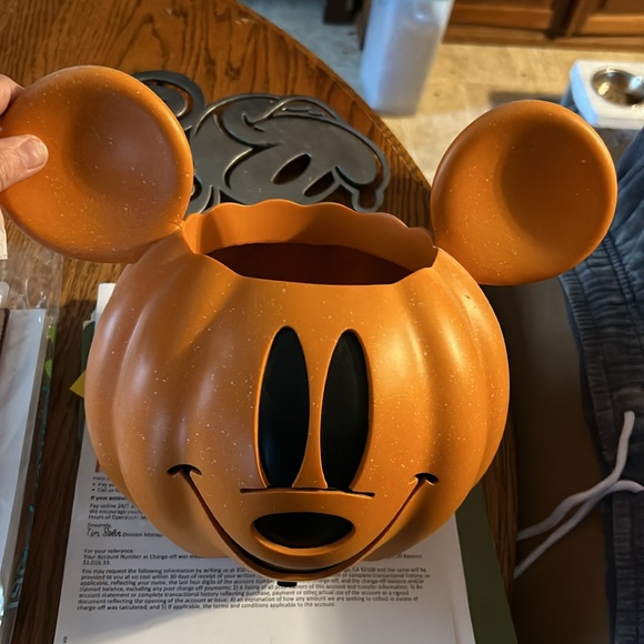 🎊🎊🎊📦Mickey Head Halloween Candy Bowl - Picture 3 of 8